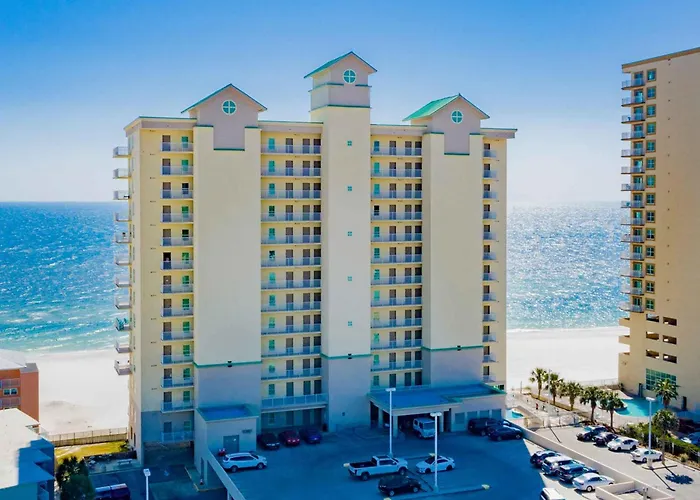 Crystal Shores 202 *
